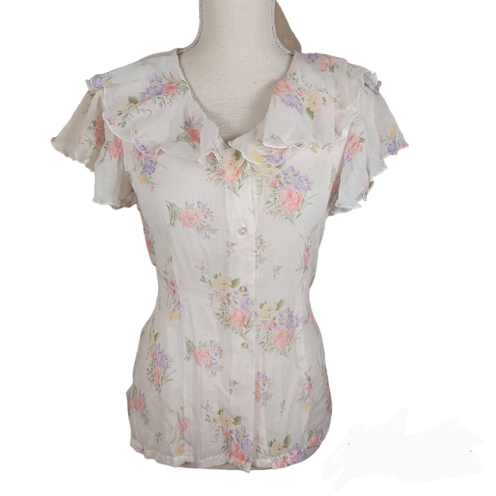 Vintage Avon Fashions Floral Top Womens 7/8 Cream -Ruffle V-Neck & Sleeves